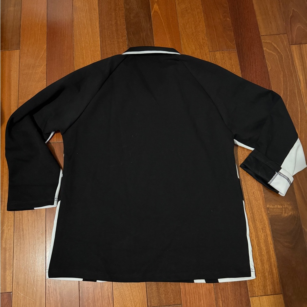 Women’s black and white jersey style TOKYO